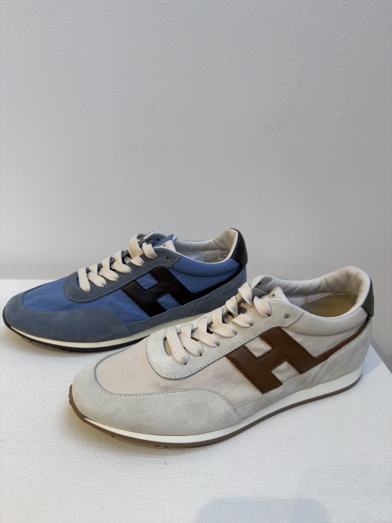 Sneacker Herren in zwei Farben von Hogan